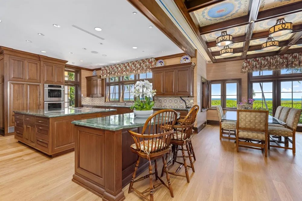 1491 Ocean Boulevard Palm Beach, FL 33480