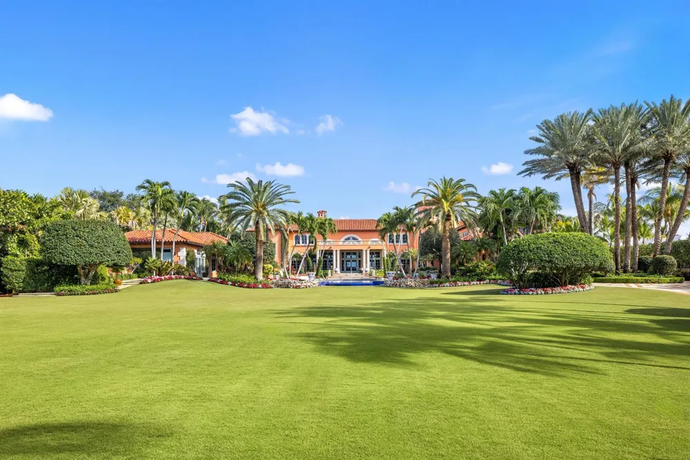 1491 Ocean Boulevard Palm Beach, FL 33480