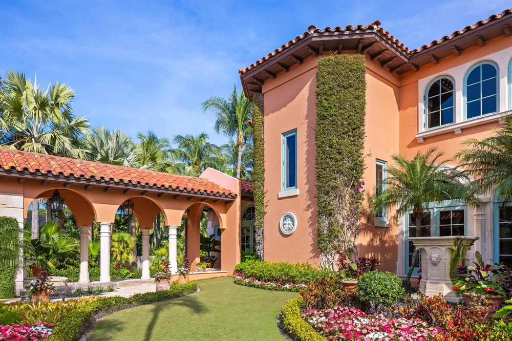 1491 Ocean Boulevard Palm Beach, FL 33480