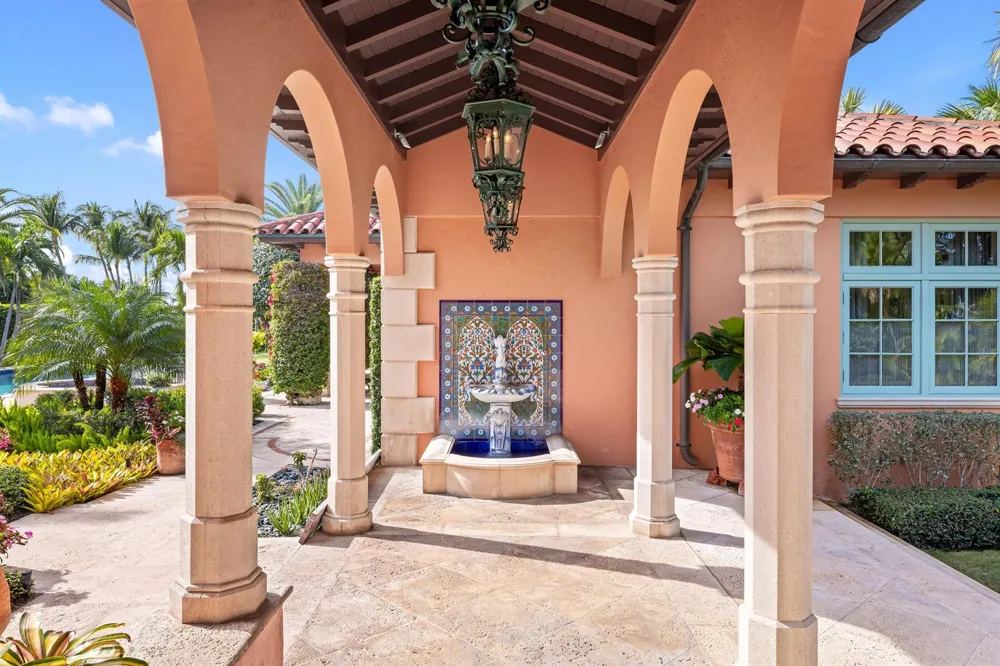1491 Ocean Boulevard Palm Beach, FL 33480