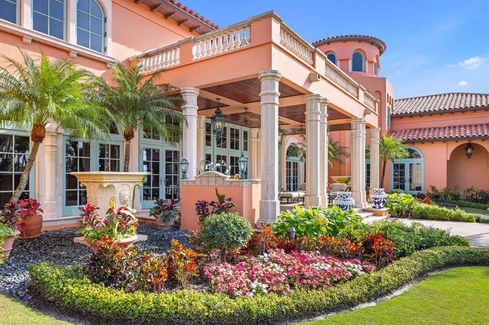 1491 Ocean Boulevard Palm Beach, FL 33480