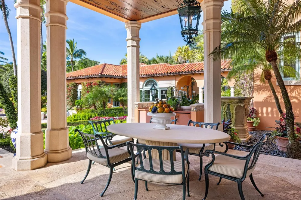 1491 Ocean Boulevard Palm Beach, FL 33480