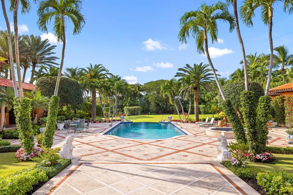 1491 Ocean Boulevard Palm Beach, FL 33480