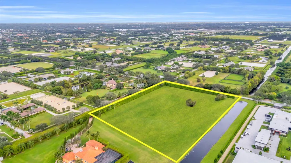 15562 Estancia Lane Wellington, FL 33414