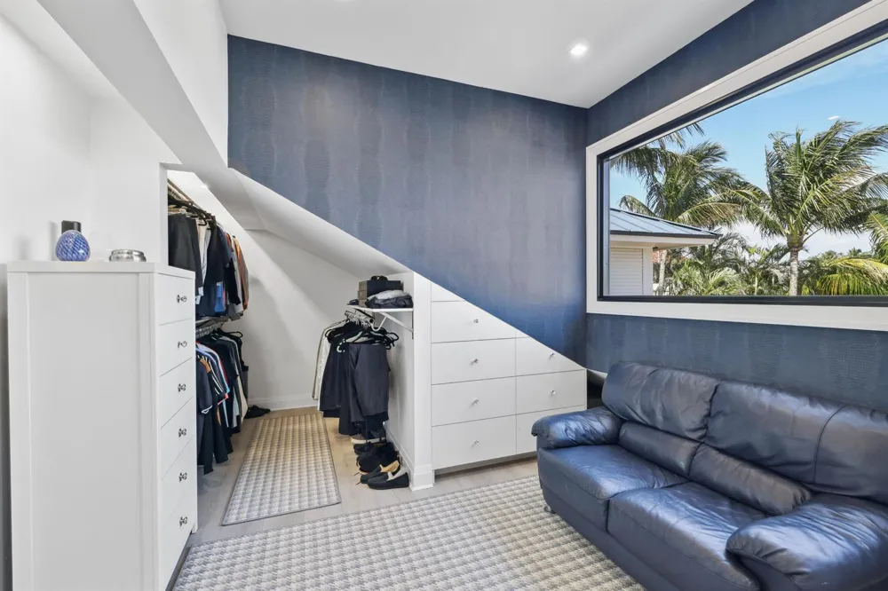 125 Marlin Drive Ocean Ridge, FL 33435