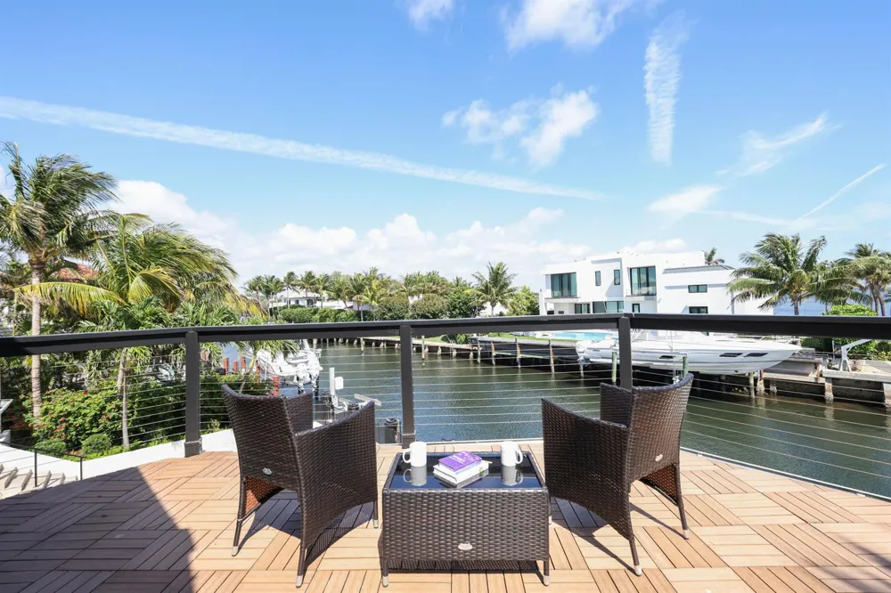 125 Marlin Drive Ocean Ridge, FL 33435