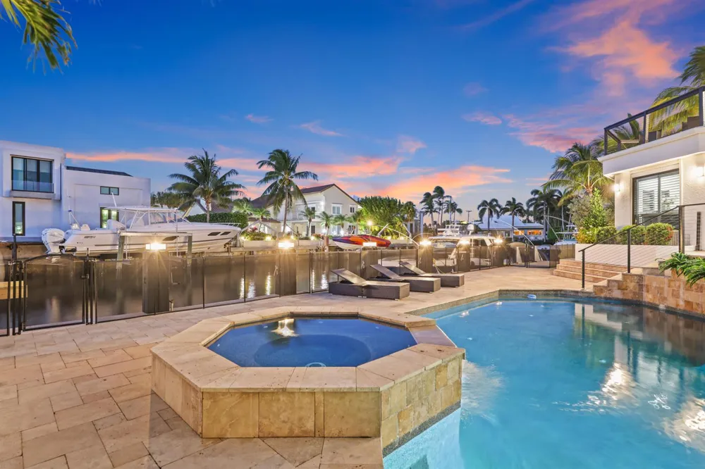 125 Marlin Drive Ocean Ridge, FL 33435