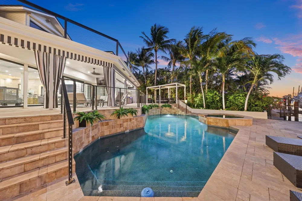 125 Marlin Drive Ocean Ridge, FL 33435