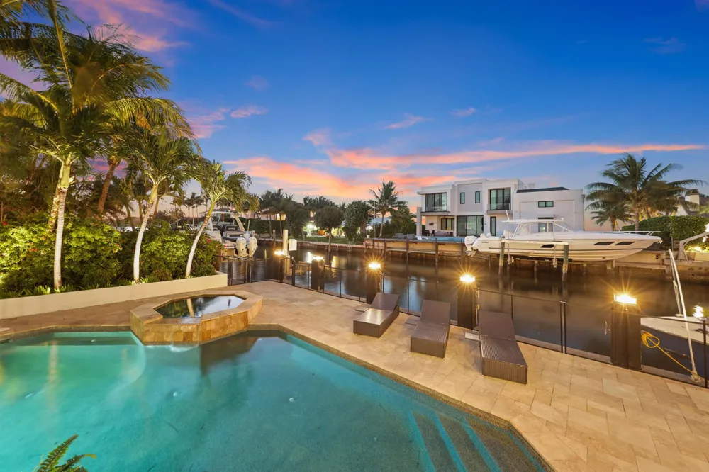 125 Marlin Drive Ocean Ridge, FL 33435