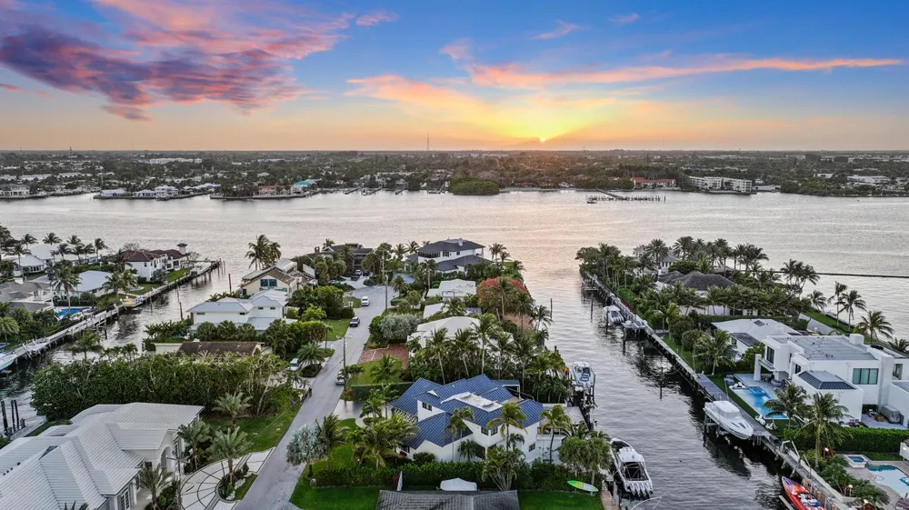 125 Marlin Drive Ocean Ridge, FL 33435