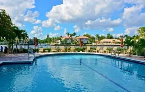 3420 S Ocean Boulevard #3p Highland Beach, FL 33487