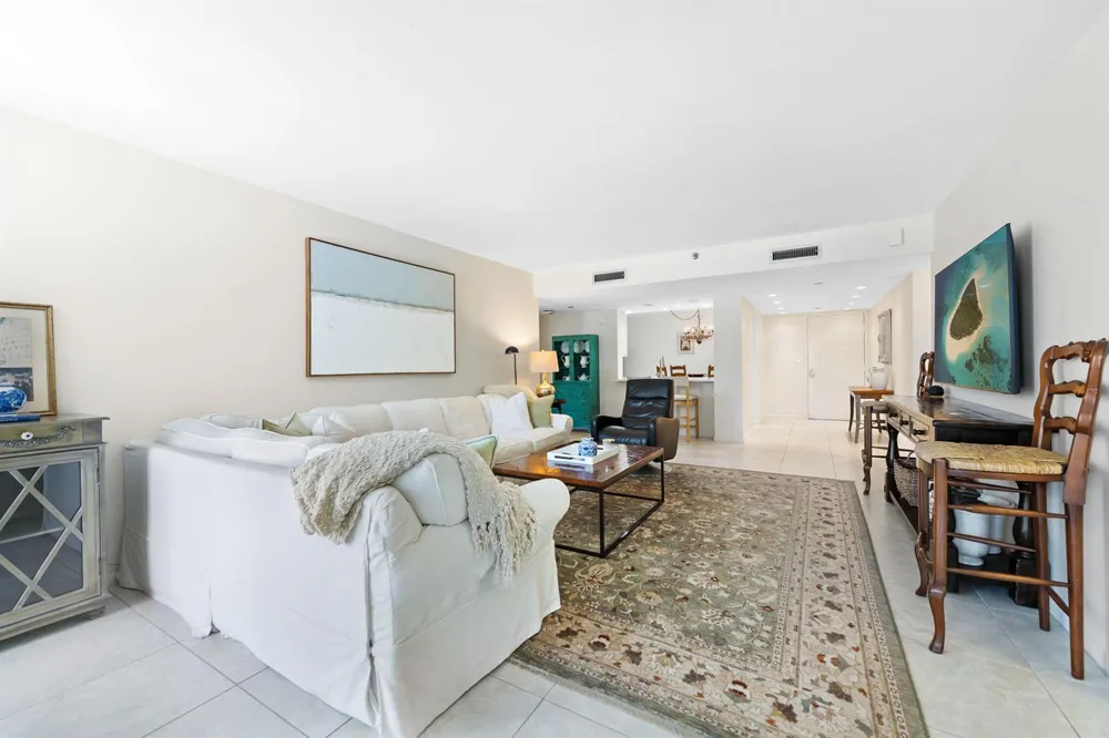 3420 S Ocean Boulevard #3p Highland Beach, FL 33487