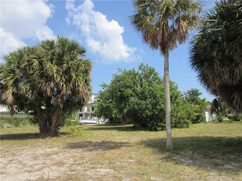 239 Hibiscus Avenue Lauderdale By The Sea, FL 33308