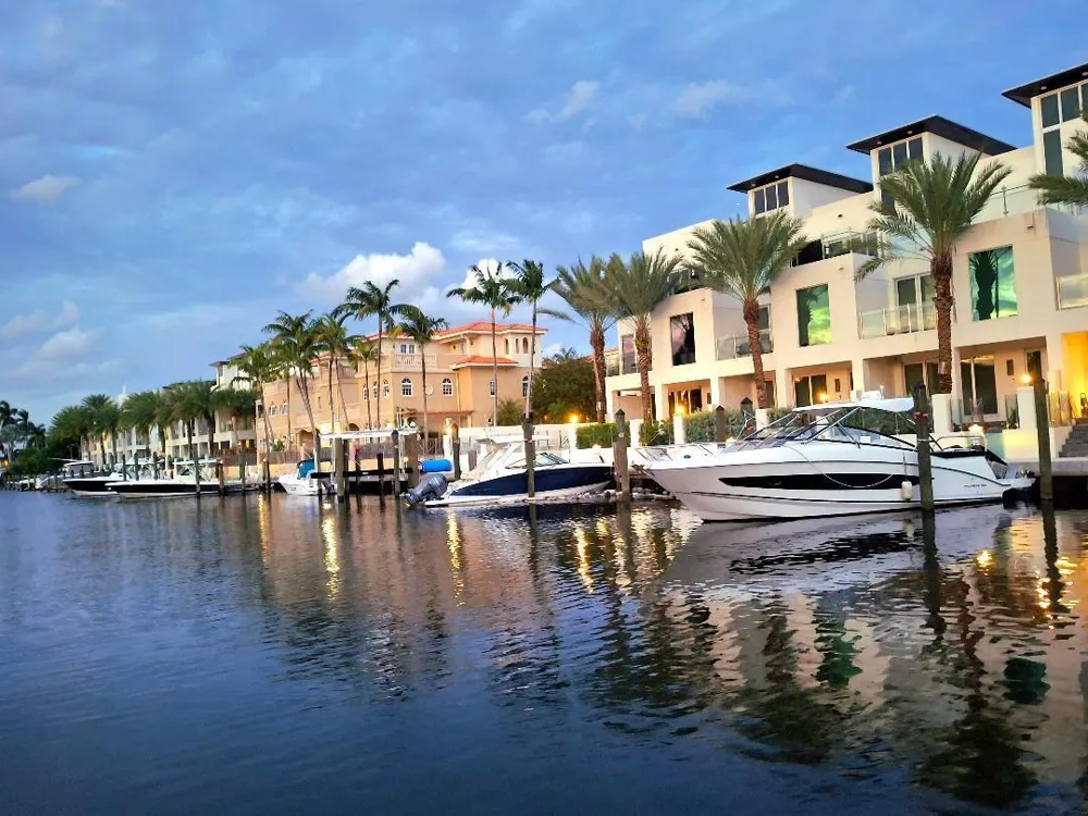 239 Hibiscus Avenue Lauderdale By The Sea, FL 33308