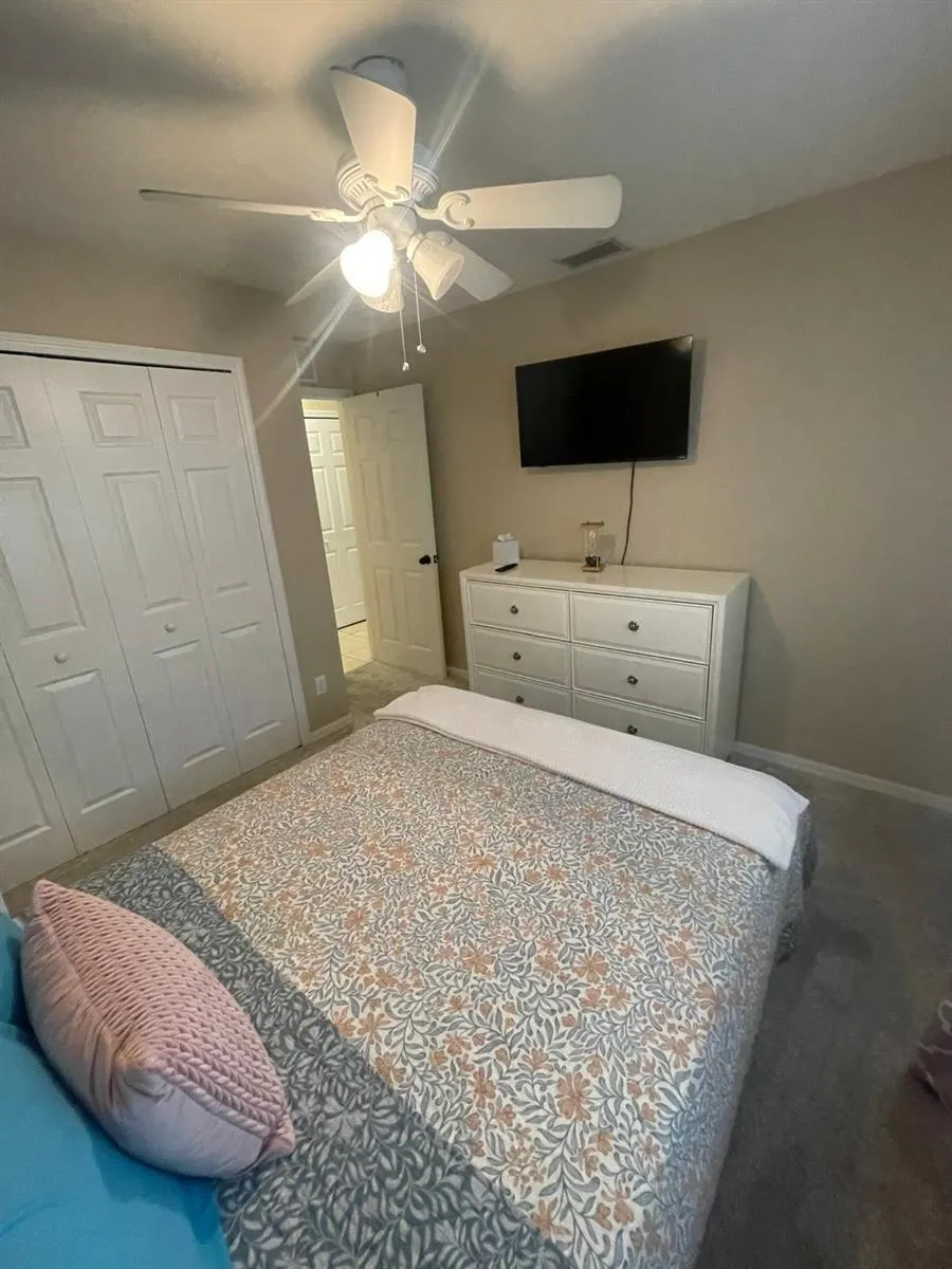 2043 NW 6th Terrace Cape Coral, FL 33993