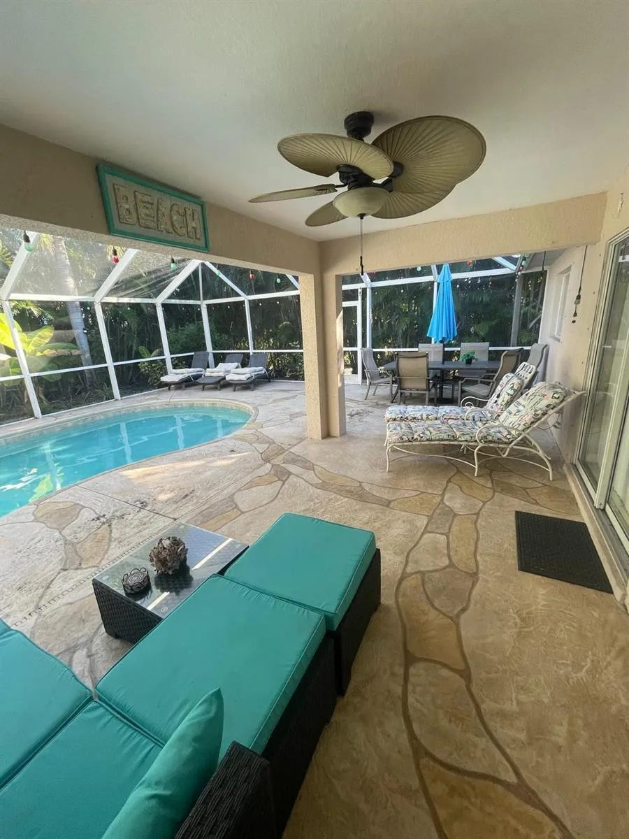 2043 NW 6th Terrace Cape Coral, FL 33993