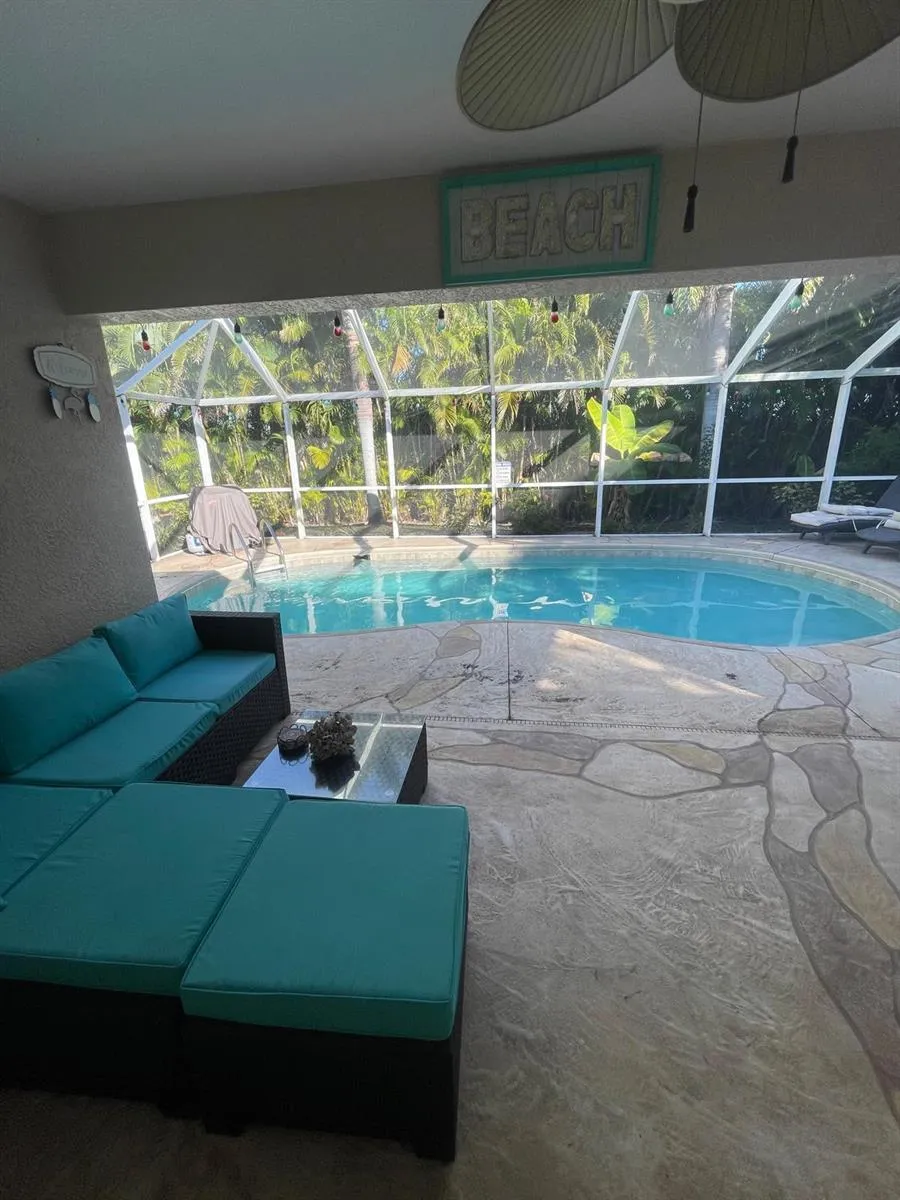 2043 NW 6th Terrace Cape Coral, FL 33993
