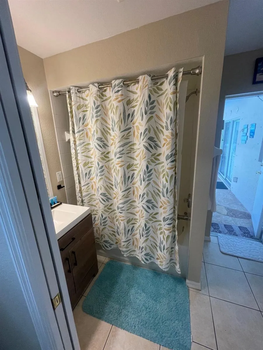 2043 NW 6th Terrace Cape Coral, FL 33993