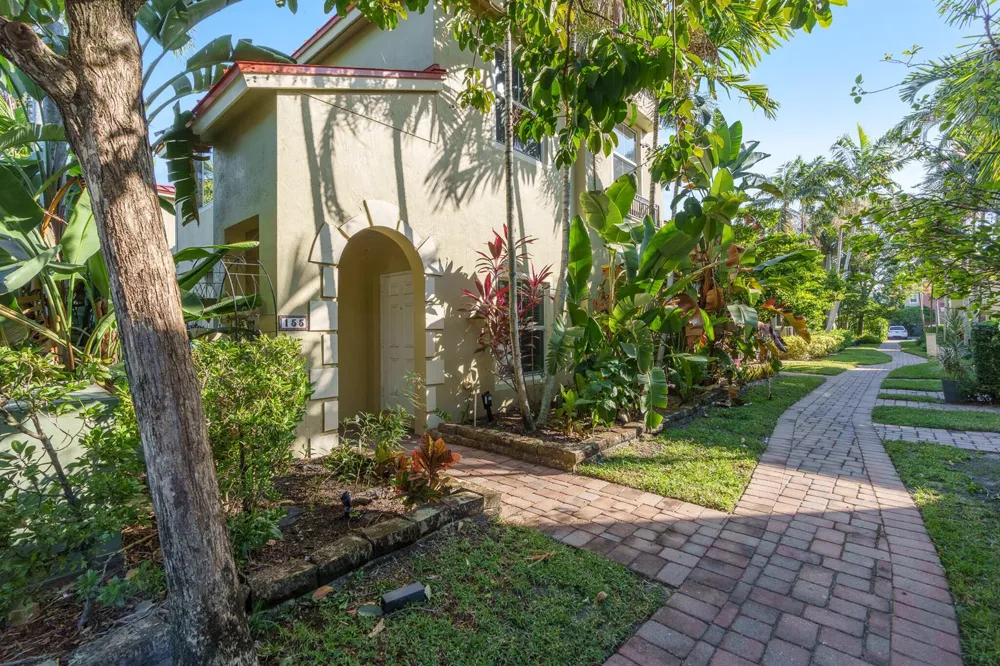 155 Monterey Bay Drive Boynton Beach, FL 33426