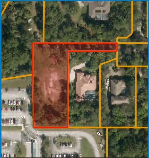 104 NE Charleston Oaks Drive Port St. Lucie, FL 34983