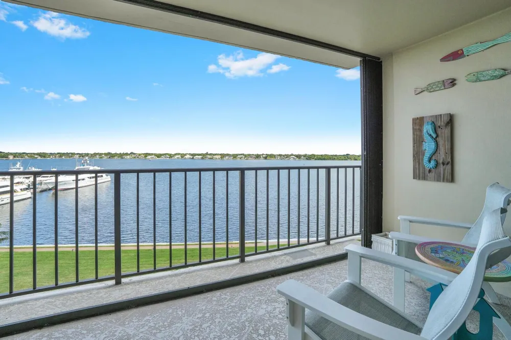 132 Lakeshore Drive #617 North Palm Beach, FL 33408