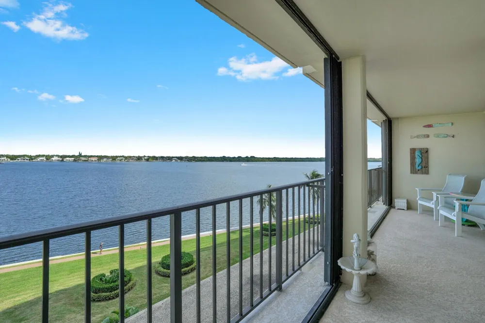 132 Lakeshore Drive #617 North Palm Beach, FL 33408