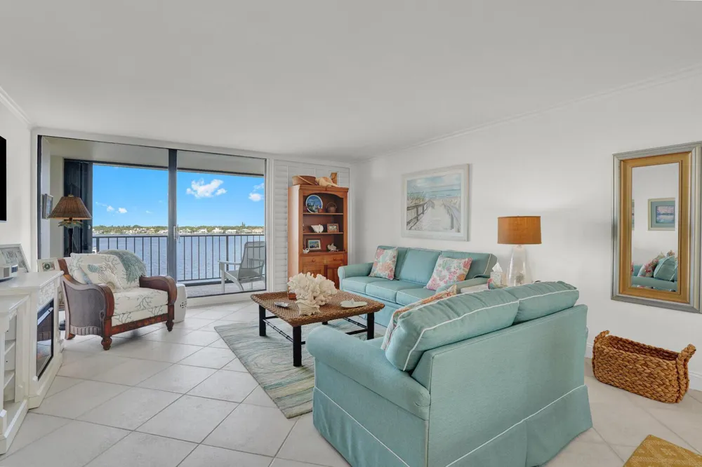 132 Lakeshore Drive #617 North Palm Beach, FL 33408