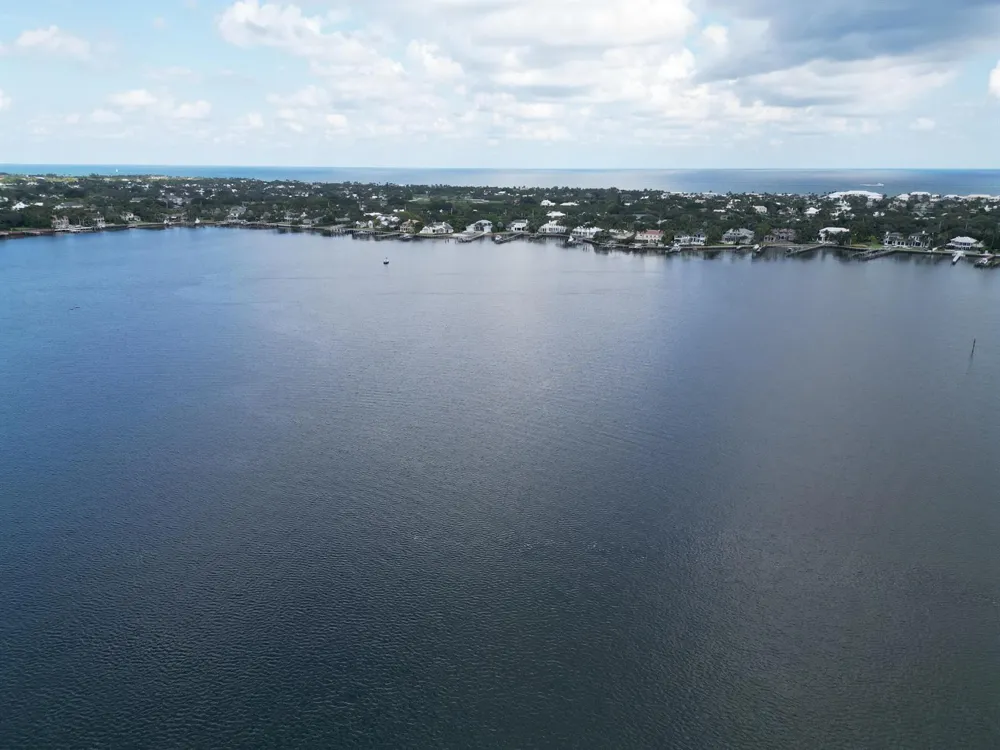 132 Lakeshore Drive #617 North Palm Beach, FL 33408