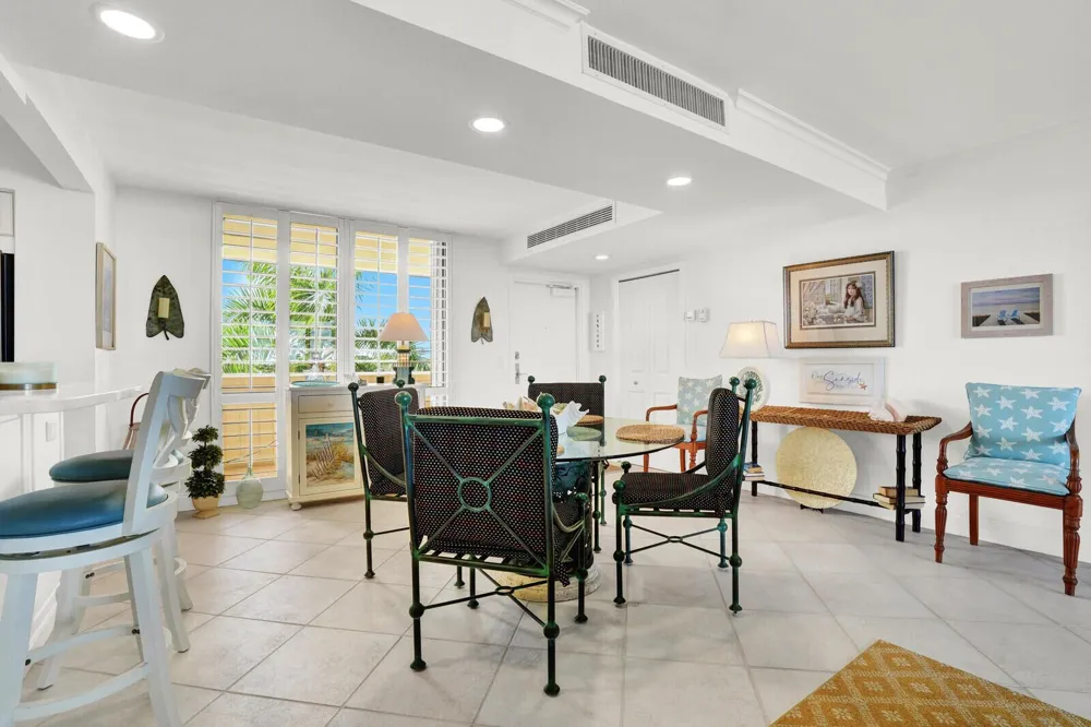 132 Lakeshore Drive #617 North Palm Beach, FL 33408