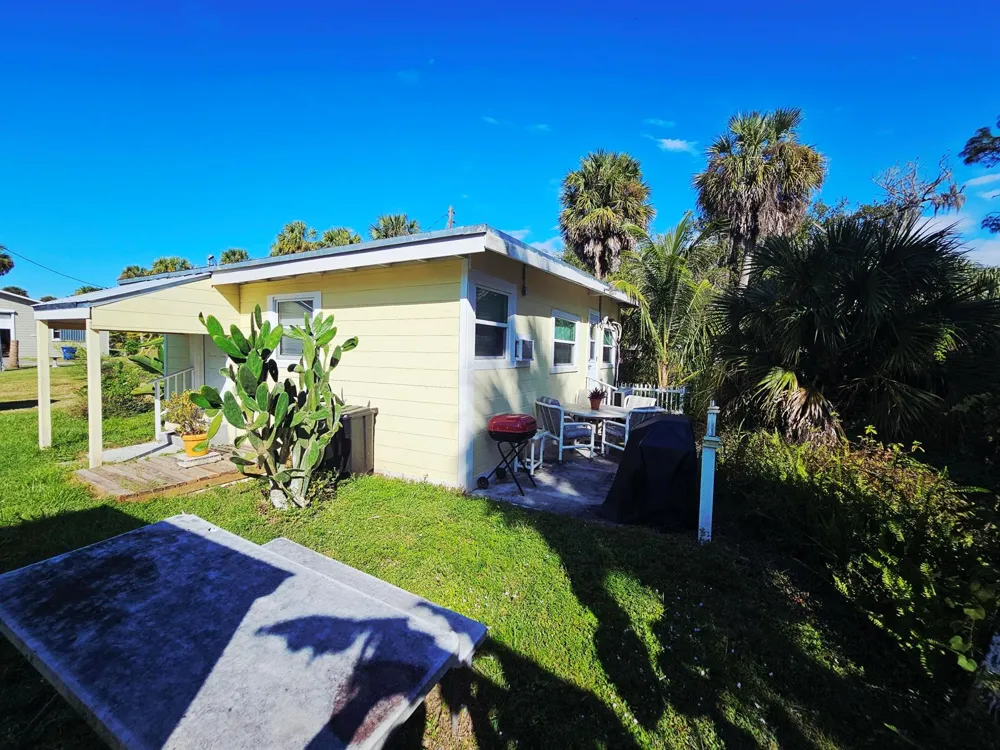 1087 Dusty Lane Moore Haven, FL 33471