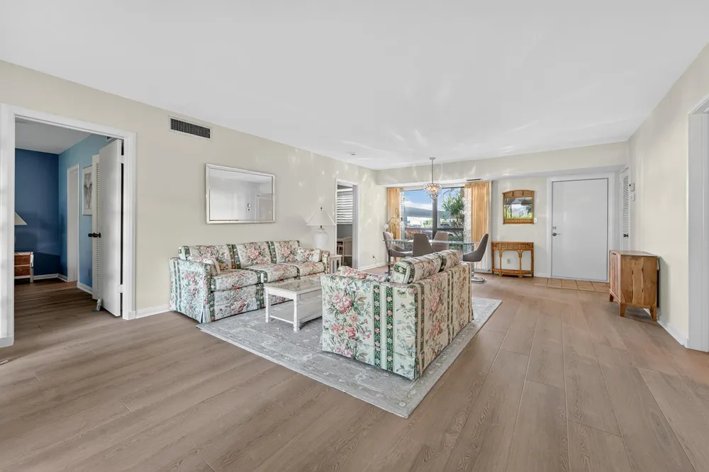 6 Concourse Drive #A Jupiter, FL 33469