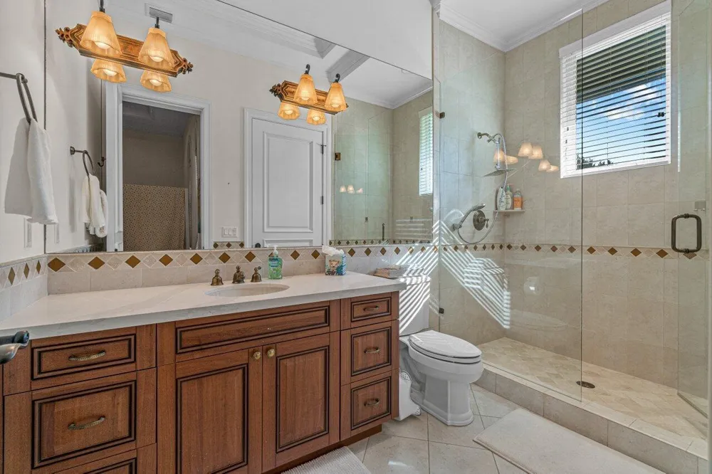6103 Ocean Boulevard Ocean Ridge, FL 33435