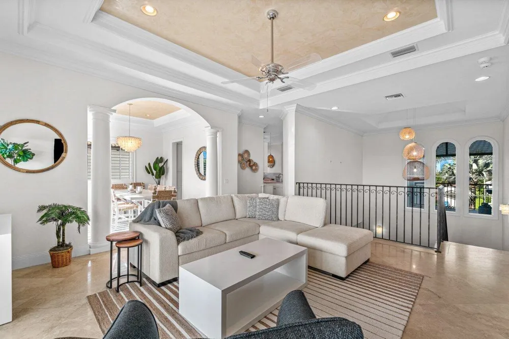 6103 Ocean Boulevard Ocean Ridge, FL 33435