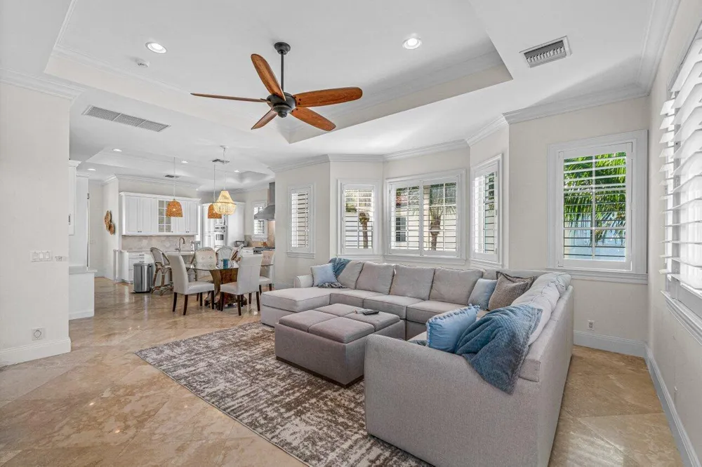 6103 Ocean Boulevard Ocean Ridge, FL 33435