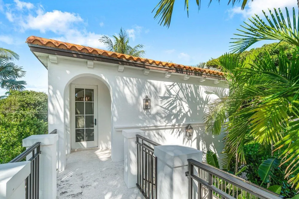 6103 Ocean Boulevard Ocean Ridge, FL 33435