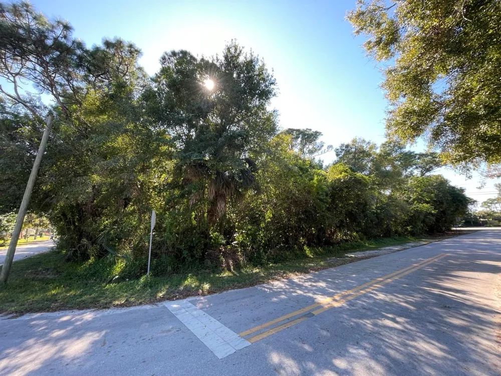 4595 57th Avenue Vero Beach, FL 32967