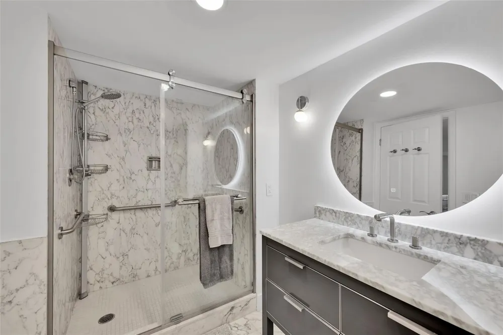 5100 Ocean Boulevard #1016 Lauderdale By The Sea, FL 33308
