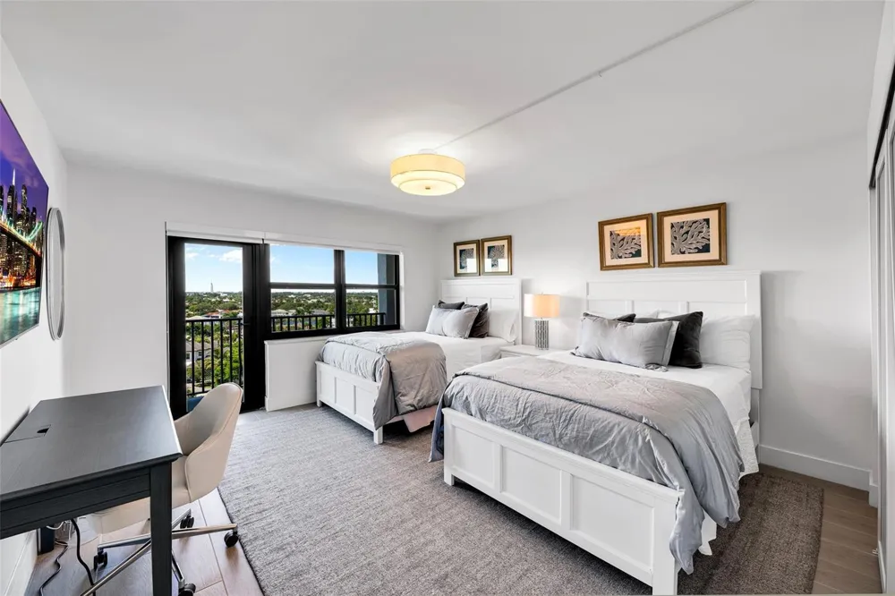 5100 Ocean Boulevard #1016 Lauderdale By The Sea, FL 33308