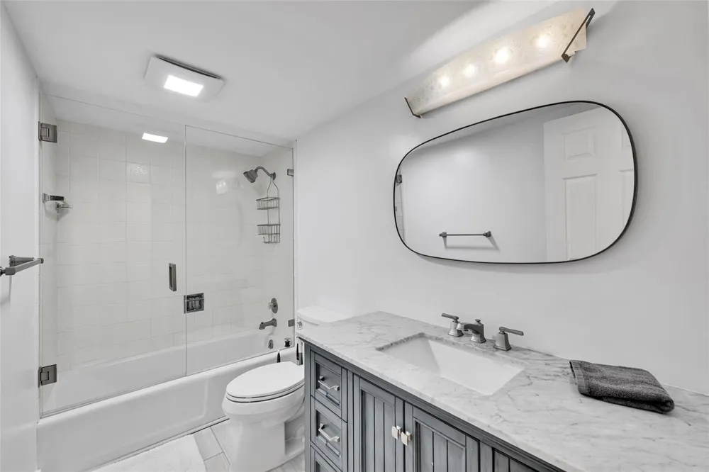 5100 Ocean Boulevard #1016 Lauderdale By The Sea, FL 33308