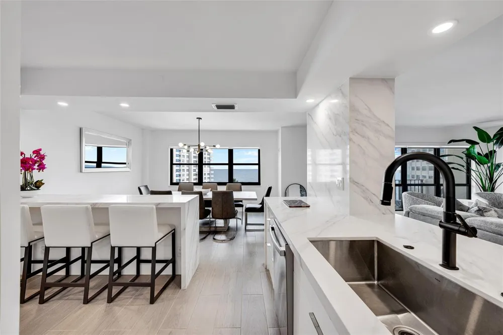 5100 Ocean Boulevard #1016 Lauderdale By The Sea, FL 33308