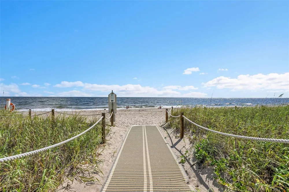 5100 Ocean Boulevard #1016 Lauderdale By The Sea, FL 33308