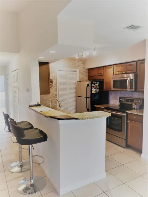 815 W Boynton Beach Boulevard #15-204