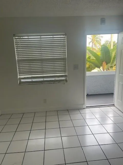 900 NE 26 STREET #15 Wilton Manors, FL 33305