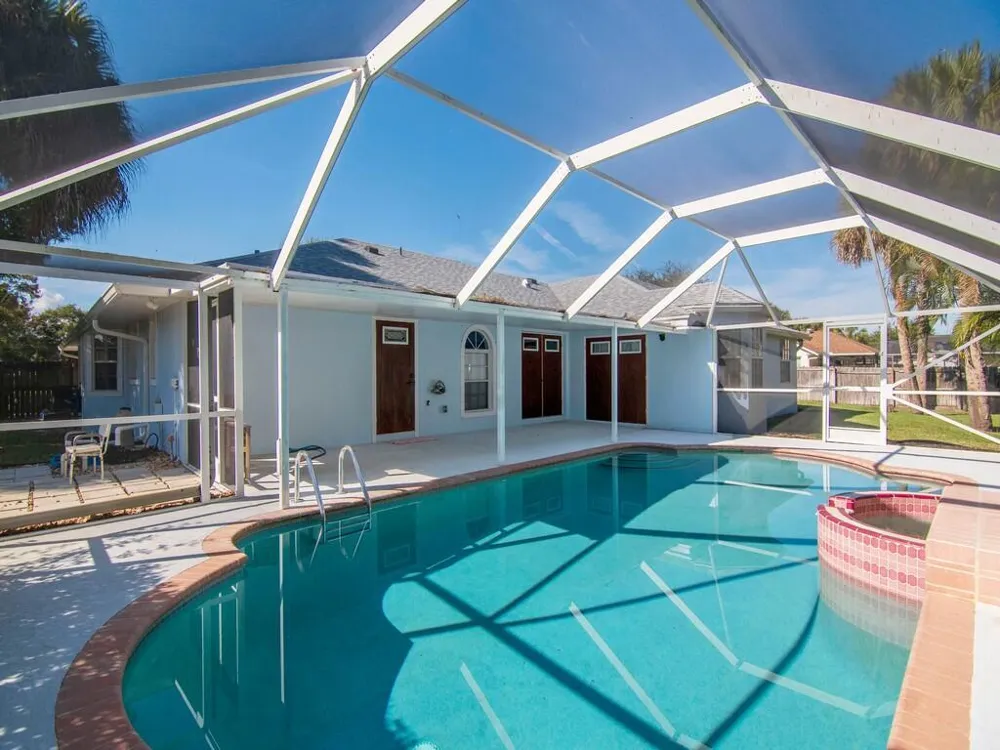 6130 60th Court Vero Beach, FL 32967