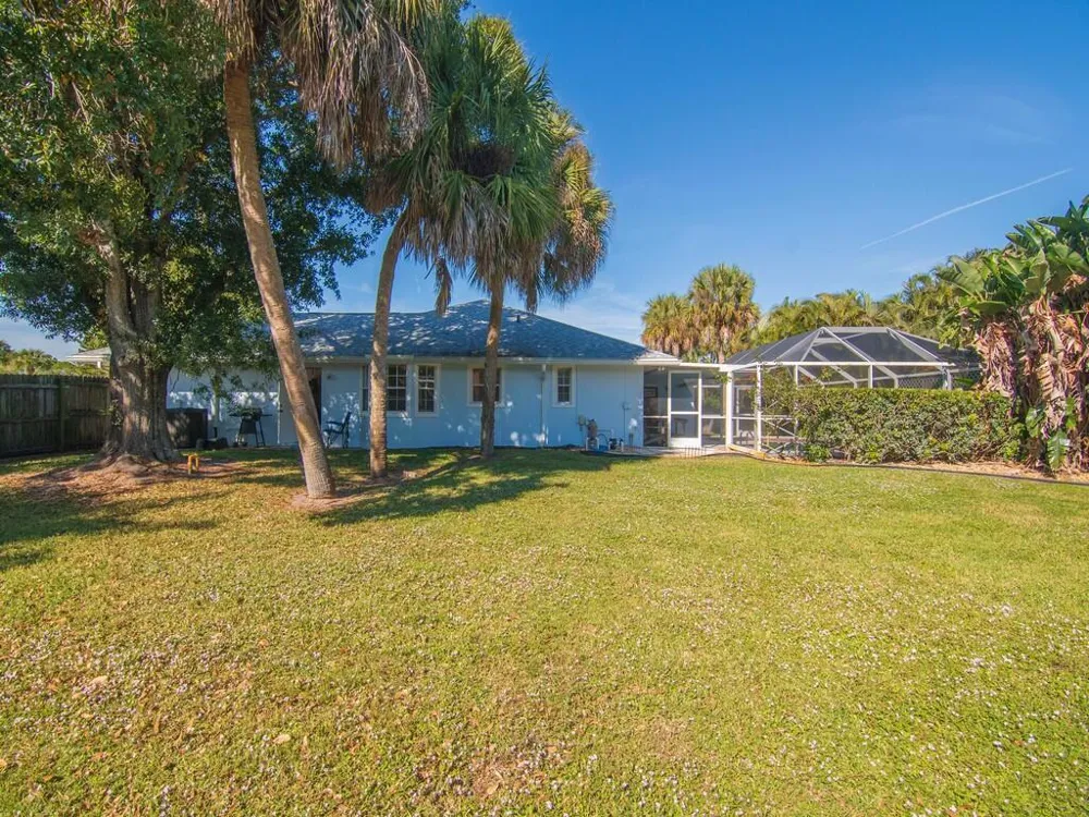 6130 60th Court Vero Beach, FL 32967