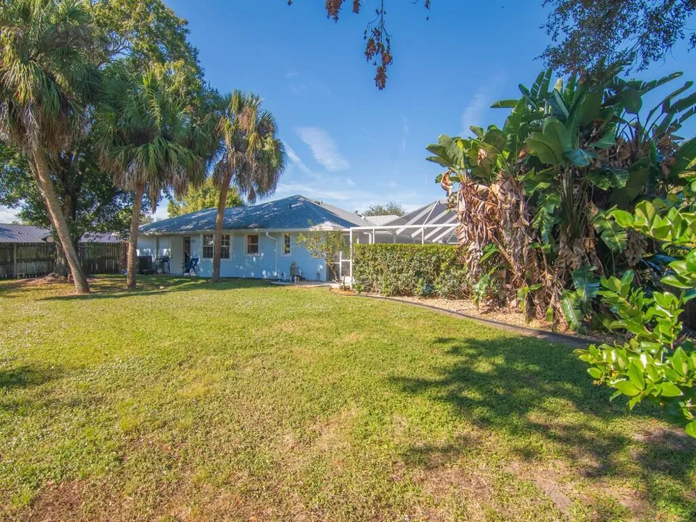 6130 60th Court Vero Beach, FL 32967
