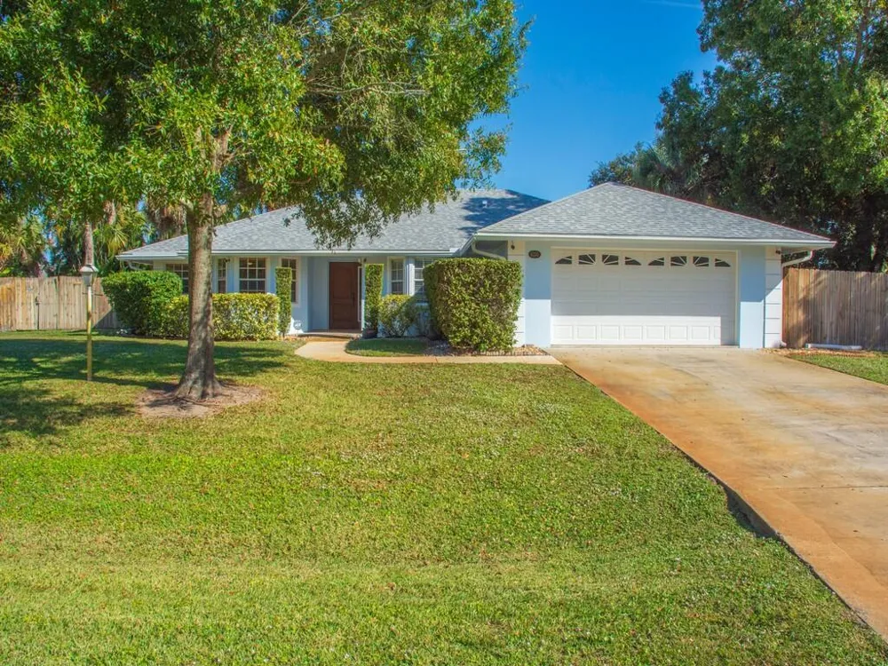 6130 60th Court Vero Beach, FL 32967