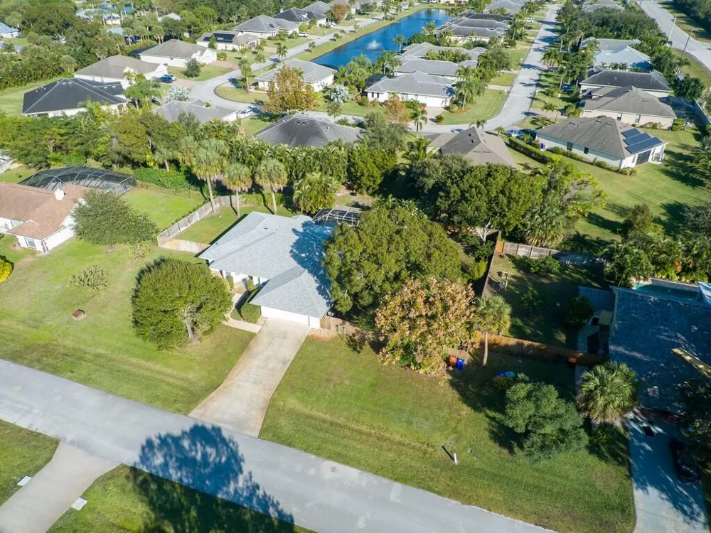 6130 60th Court Vero Beach, FL 32967