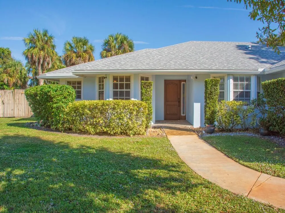 6130 60th Court Vero Beach, FL 32967