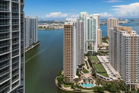 495 Brickell Avenue #4010